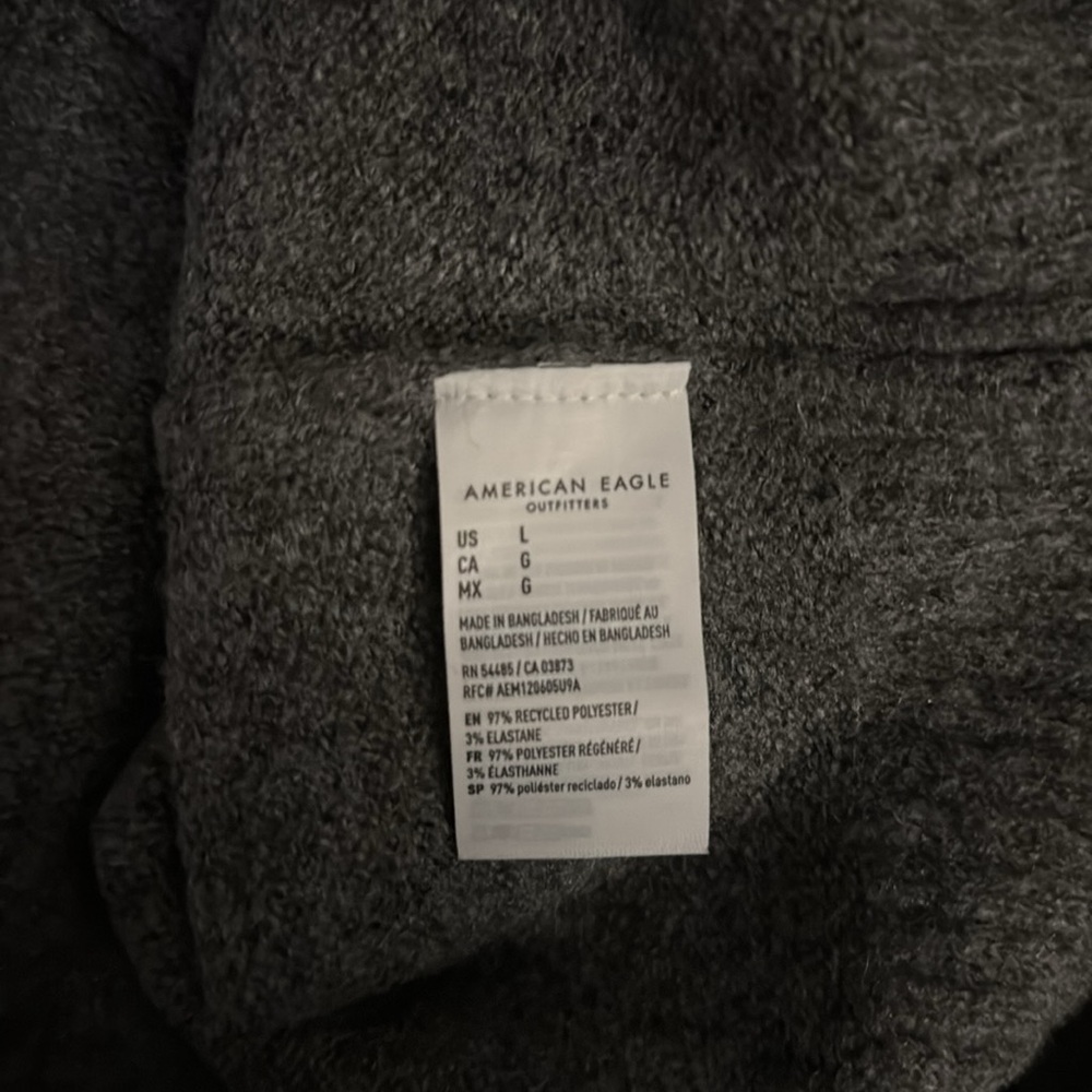 American Eagle Gray Sweater - Picture 6 of 7